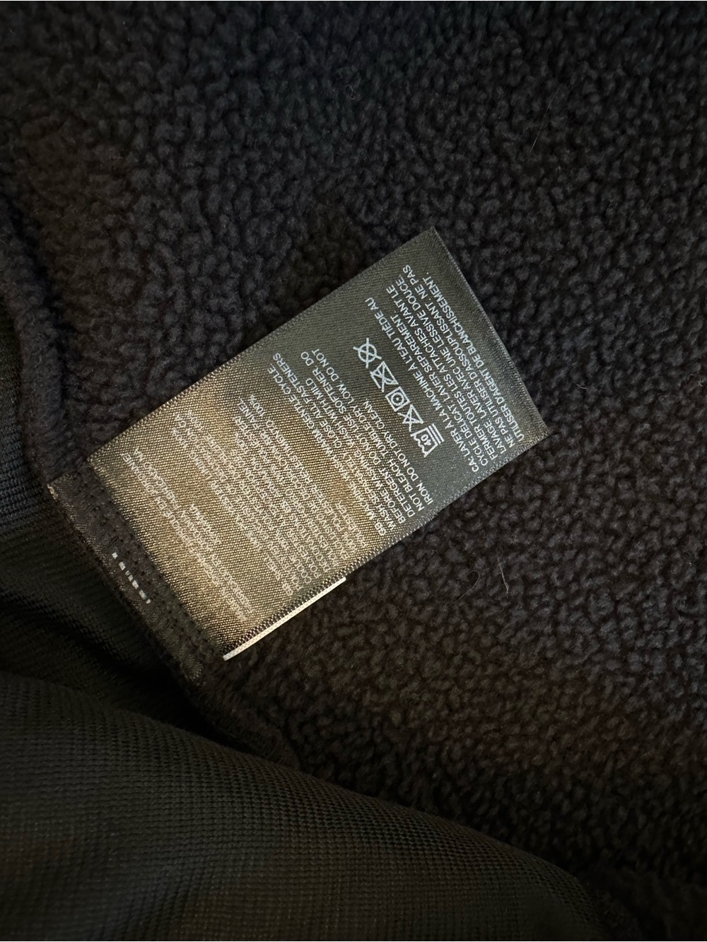 Like New North Face Teddy Vest size XS - Picture 3 of 4